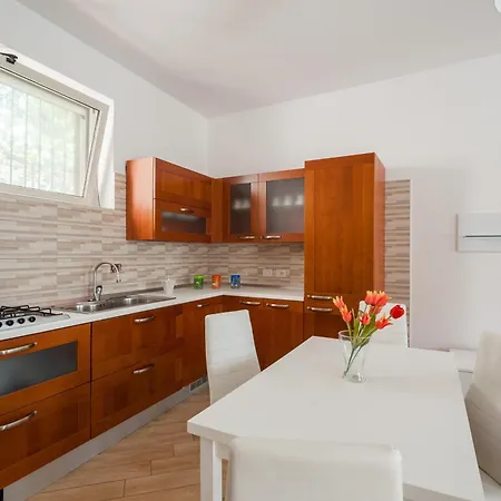 Settessenze & Ξενοδοχείο με διαμερίσματα 4*